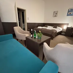  Apart Otel Embassy By Lh